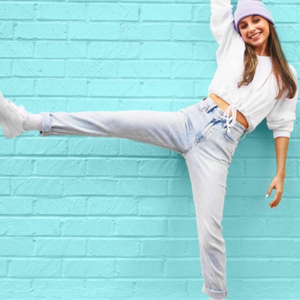 Hollister high rise mom jeans